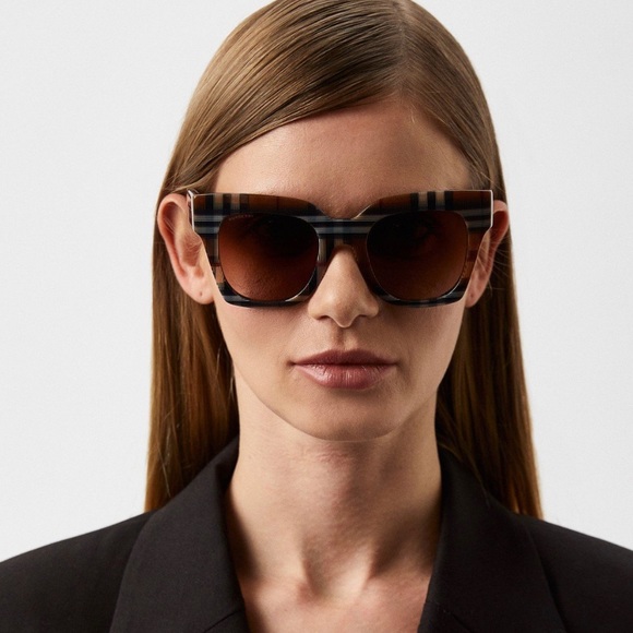 NEW BURBERRY KITTY BE4364 3967/13 WOMEN’S SUNGLASSES BURBERRY BE4364 396713 - Picture 4 of 13